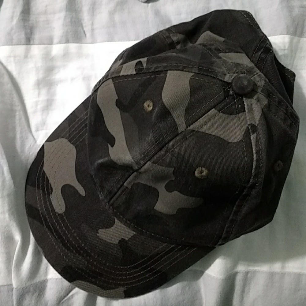 Camo hat